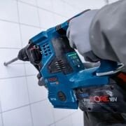Bosch GBH 18V-28 C Akülü Kırıcı Delici 8 Ah x 1 adet